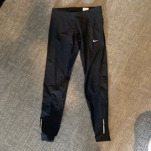 black nike leggings